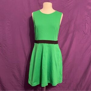 New York & Company Green Sleeveless Dress with Black Waistband. Size S.